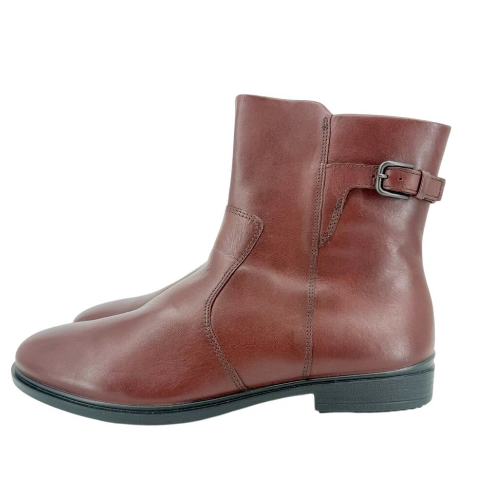 NWT Ecco Women's Mink Brown Leather Touch 15 Buckle Boots Size 41